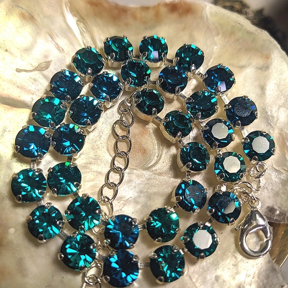 Blue Apatite Swarovski Crystal Necklace & Earrings in Silver Plated or Gold - Picture 6 of 8